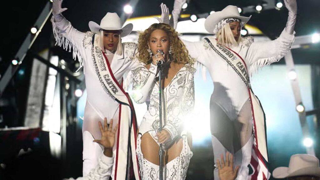 Beyoncé Cowboy Carter Tour Setlist on Stage at SoFi Stadium 2025